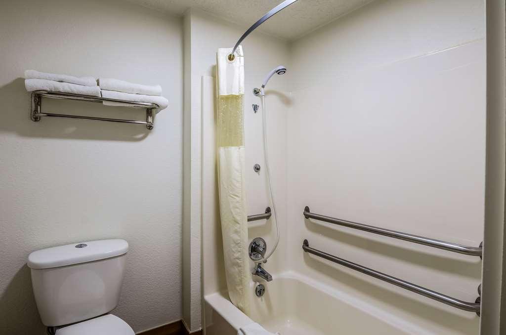 Motel 6 Troutville, Va Room photo