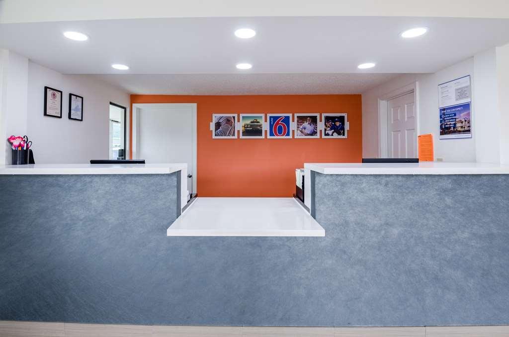 Motel 6 Troutville, Va Interior photo