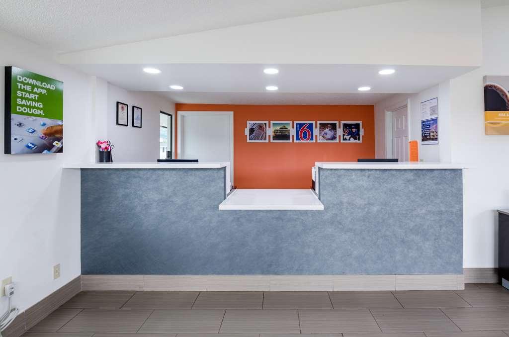 Motel 6 Troutville, Va Interior photo